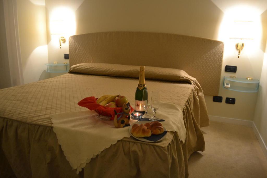 Hotel Il Gatto Rapallo Habitación foto